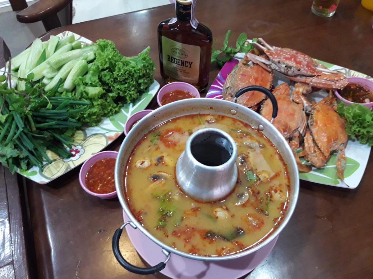 Двух-Комнатная Квартира В Кондоминимуме "Tropikal Garden" Pattaya Bagian luar foto