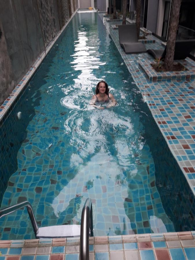 Двух-Комнатная Квартира В Кондоминимуме "Tropikal Garden" Pattaya Bagian luar foto